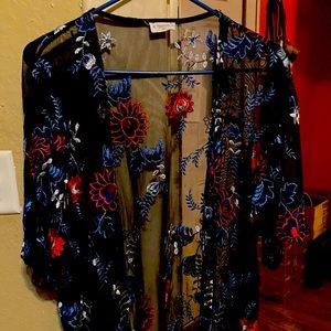 Trendy Js open front embroidered kimono